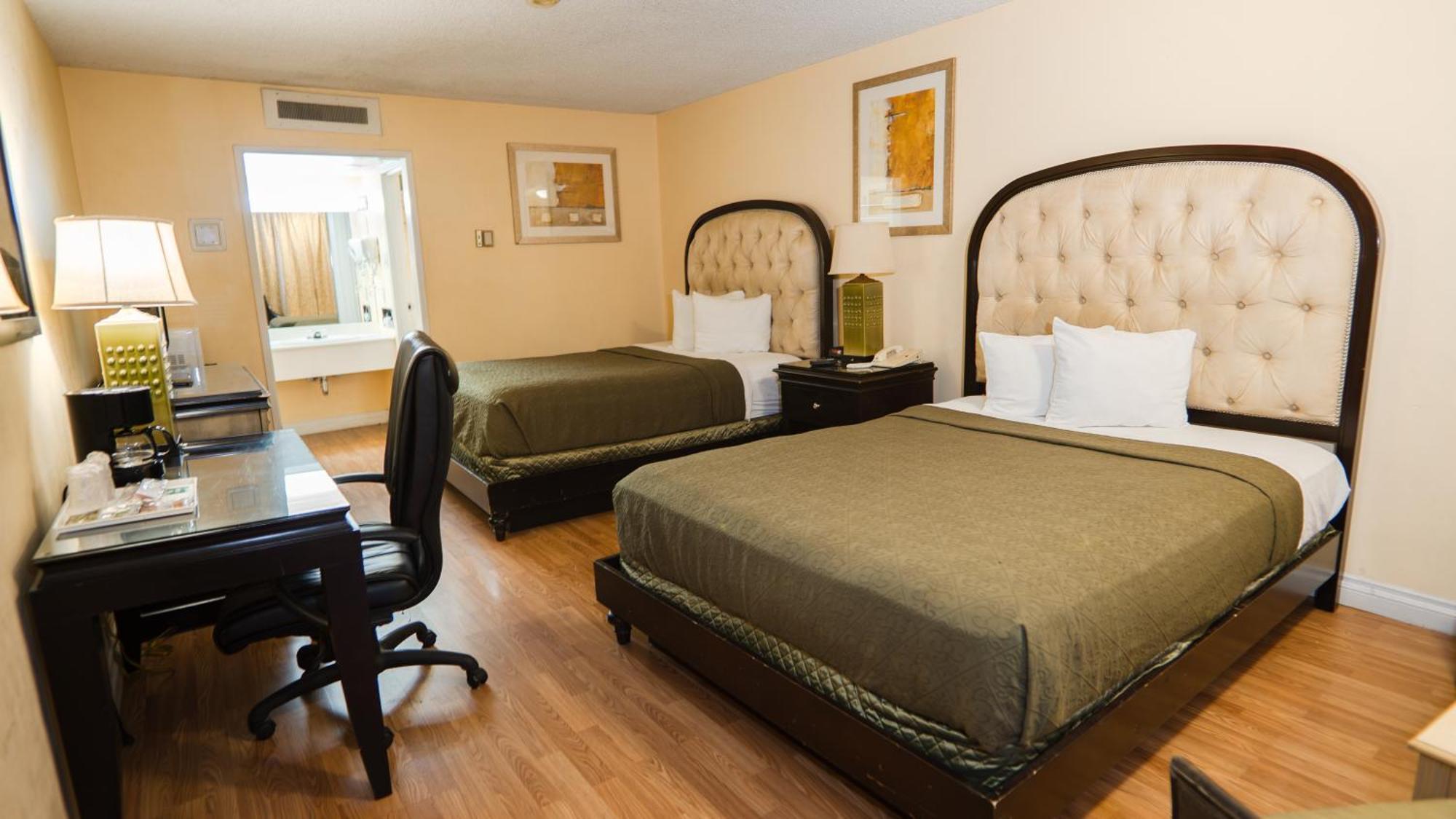 G T Hotels Inn & Suites Extended Stay Victorville Eksteriør billede