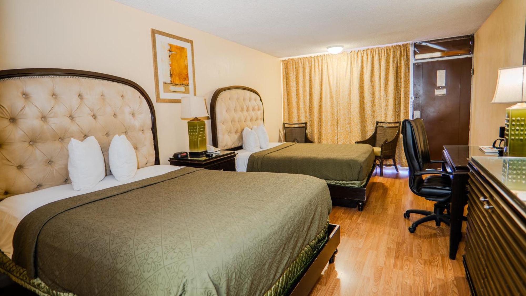 G T Hotels Inn & Suites Extended Stay Victorville Eksteriør billede