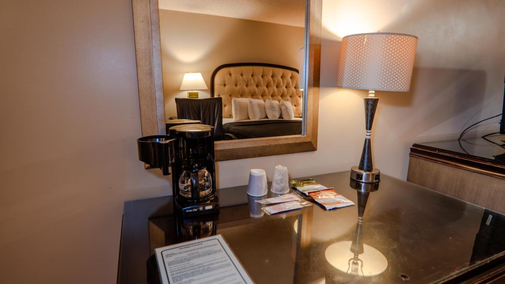 G T Hotels Inn & Suites Extended Stay Victorville Eksteriør billede